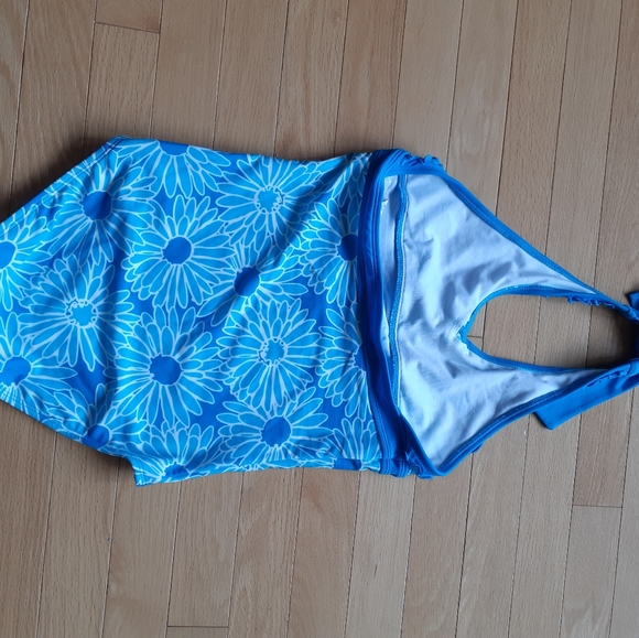 Blue floral swimsuit - Picture 2 of 2